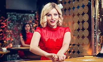 Đội ngũ chuyên gia của bl88 làm việc trong môi trường hiện đại